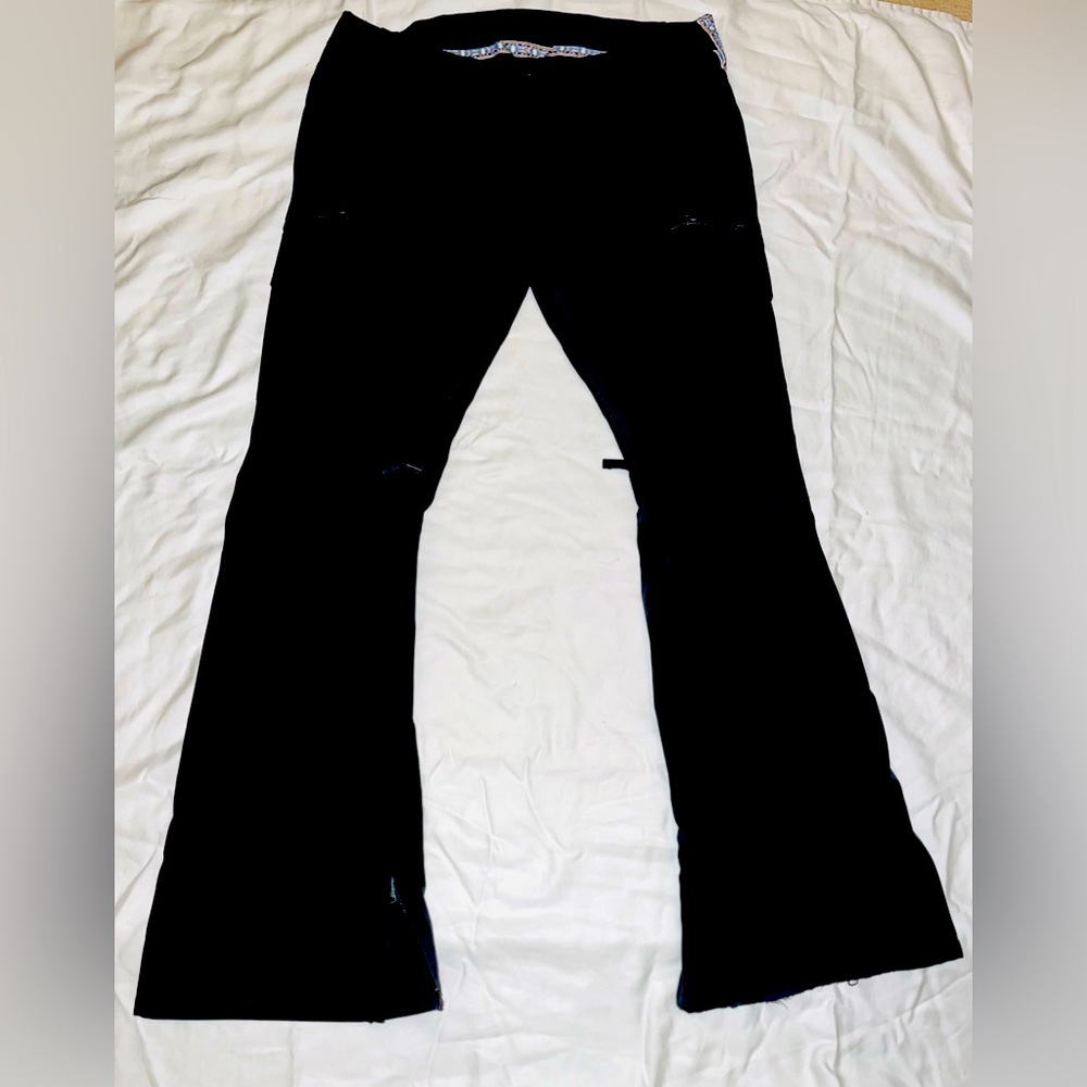 Black Burton flair snowboard pants